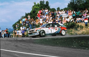 1990_Lancia_Delta_HF_Integrale_16v_rally_001_8286